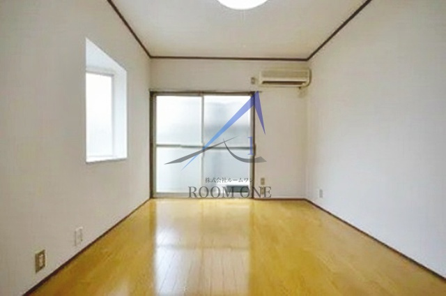 ハッチハウス経堂の居間・リビング|洋室のお部屋です。