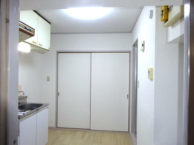 シャトール前川の内装