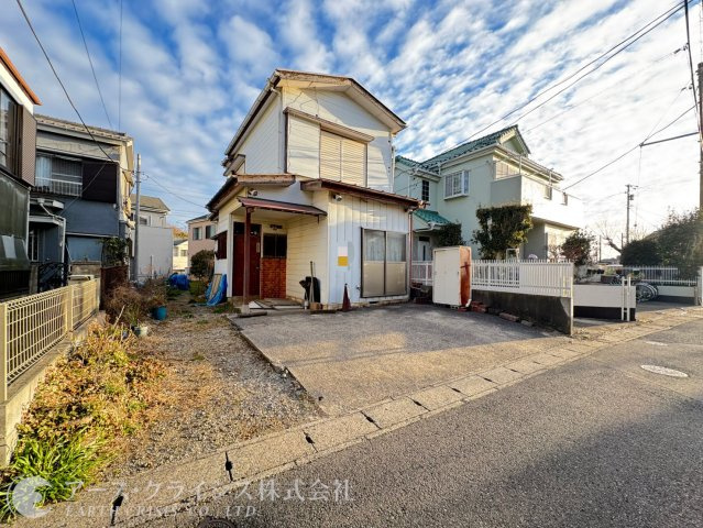 【外観】 | 柏市南逆井13期 | 建築条件がなく、お好きなハウスメーカーでの建築はもちろん、当社でも注文建築を承ることができるので、土地の購入から注文建築までの流れも一括でできます♪