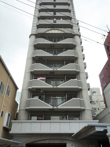 エステートモア祇園の外観