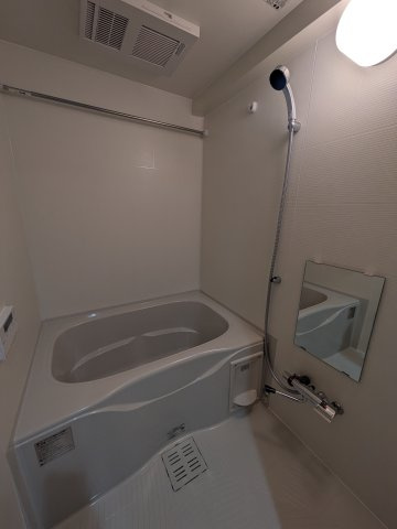 GENOVIA妙典Ⅱの浴室