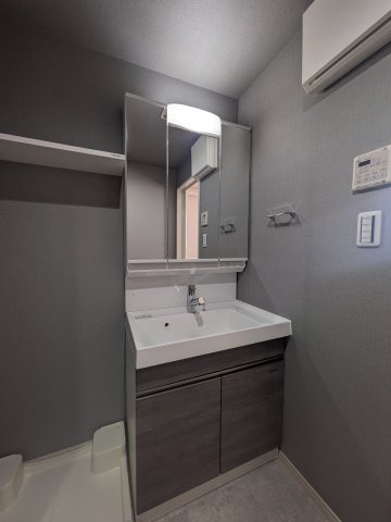 GENOVIA妙典Ⅱの洗面所