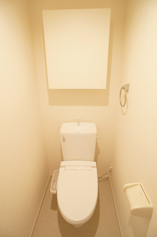 リブリ・腰越のトイレ|清潔感のあるトイレです