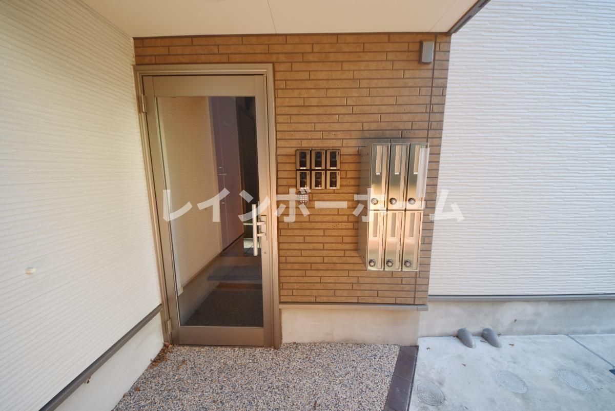 ヴィラート上尾本町のエントランス