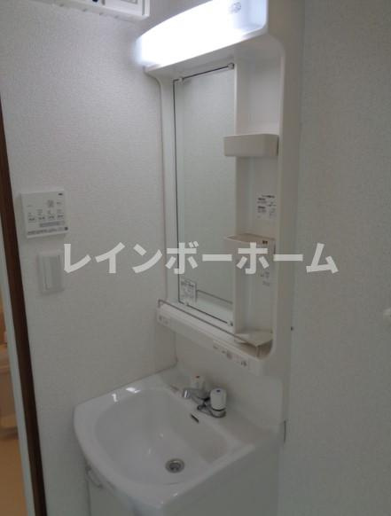 ヴィラート上尾本町の独立洗面台