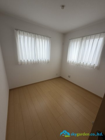 平塚市田村8丁目　新築分譲住宅　全3棟B号棟　の子供部屋