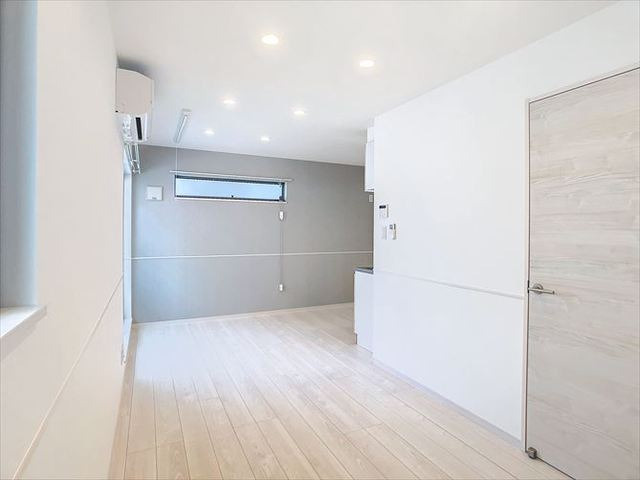 claro鳥飼3丁目の居間・リビング