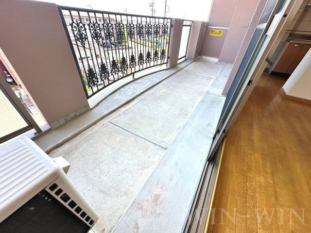 ヴァンクレール ONEのバルコニー