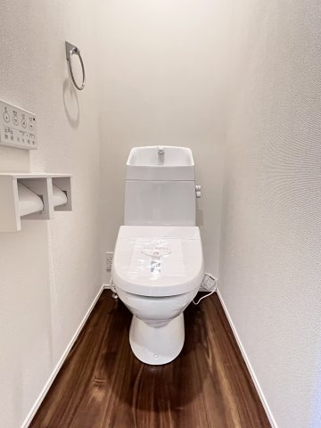 鈴鹿市長太新町2丁目第1期 新築戸建 【全5棟】のトイレ|２F