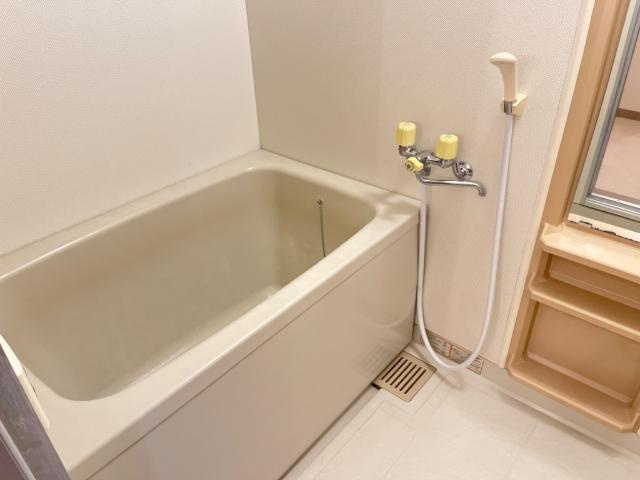 ロイヤルヒルズの浴室|ユニットバス