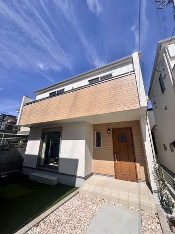 草加市瀬崎７丁目　新築分譲　全８邸の外観