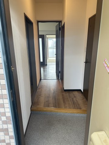 ナイス・アローメイクの玄関|きれいな玄関です