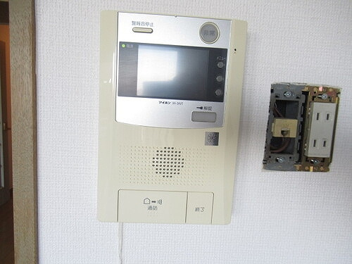 エス・バイ・エルマンション越谷のその他|ＴＶモニター付インターホン　※前回募集時2020年10月写真