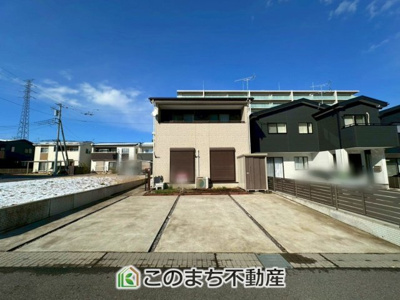 【駐車場】 | 宇都宮市陽東1丁目中古戸建 | お車並列３台分ご用意しております♪

