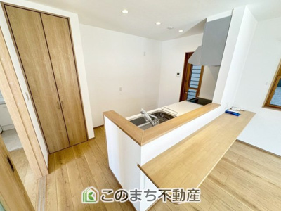 【キッチン】 | 宇都宮市陽東1丁目中古戸建 | キッチンにはパントリーも完備しております♪
