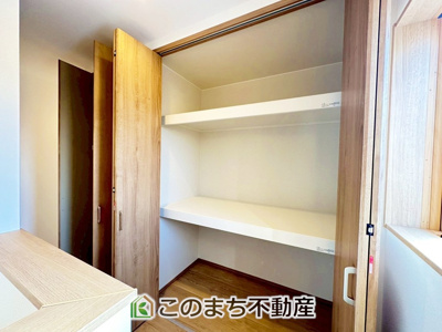 【収納】 | 宇都宮市陽東1丁目中古戸建 | 2階ホール部分にも大きな収納あります☆