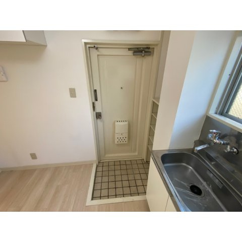 関コーポの玄関|落ち着いた玄関です