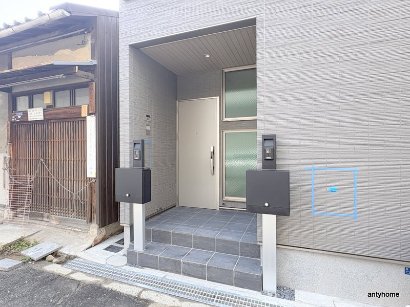 MISAWA Z館　のエントランス