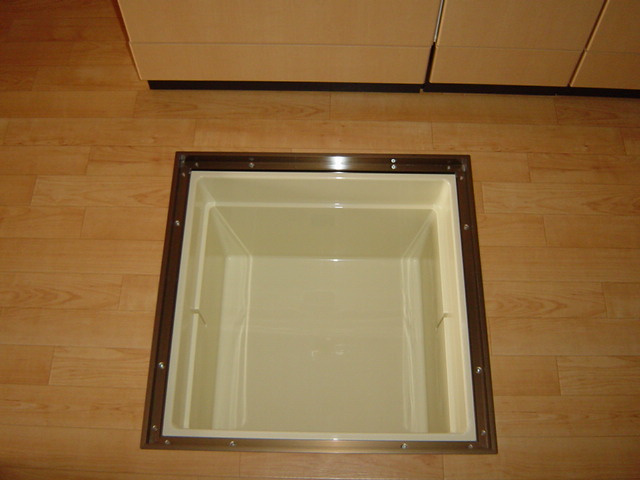 グランアモール青山の収納|床下収納