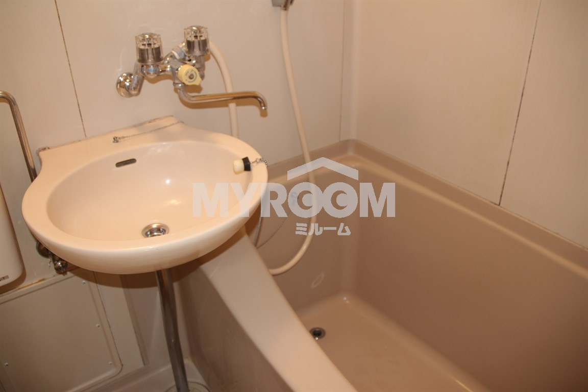 第７紀州ハイツの浴室|バスルーム（同一仕様写真）