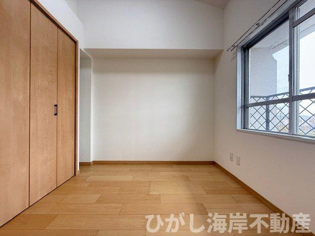 サニータウン茅ヶ崎５号棟の洋室|R6年　新規リフォーム完了！　4帖　洋室