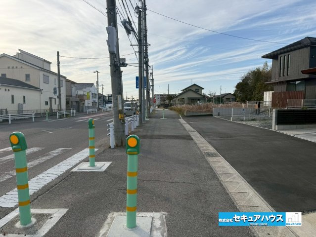 【同施工物件ご案内可能】愛知郡東郷町大字春木字白土　全1棟の前面道路含む現地写真|事前予約にて現地ご見学いただけます！お気軽にお問い合わせください♪
■株式会社　セキュアハウス　豊明支店■
住宅ローンに強く、知識、経験豊富なスタッフ在籍
お客様に寄り添い、ご成約後もサポート致します