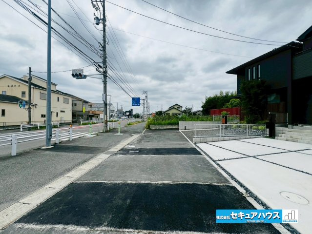 【本日ご案内可能】愛知郡東郷町大字春木字白土　全1棟の周辺|事前予約にて現地ご見学いただけます！お気軽にお問い合わせください♪
■株式会社　セキュアハウス■
住宅ローンに強く、知識、経験豊富なスタッフ在籍
お客様に寄り添い、ご成約後もサポート致します。　　　　
