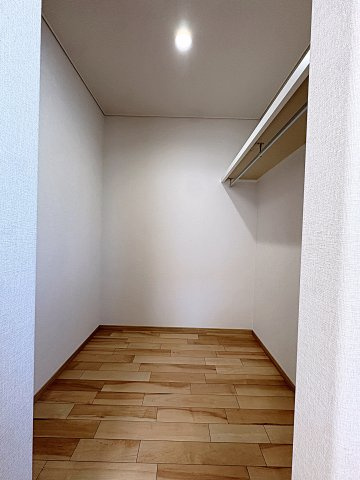 【エコnaホーム】　郡山市横塚6丁目　芳賀小・第四中の洋室|全居室収納完備でお部屋の中もスッキリ快適！