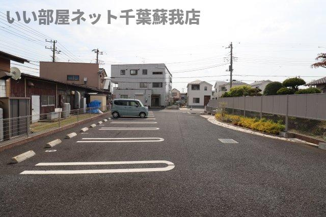 ルーセントⅢの駐車場|駐車場完備です