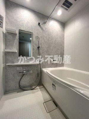 【浴室】 | シャトネルB