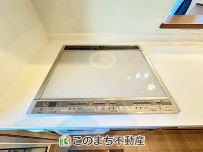 【設備】 | さくら市卯の里中古戸建 | IHクッキングヒーターでお掃除楽々です♪
