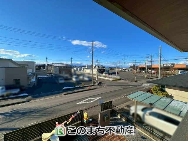 さくら市卯の里中古戸建の展望|前面道路が広いので、陽当り・解放感◎になっております！

