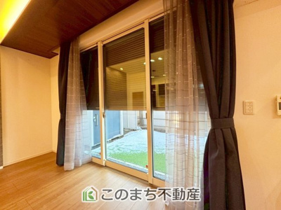 【設備】 | さくら市卯の里中古戸建 | シャッター雨戸で防犯性アップ♪電動です☆
