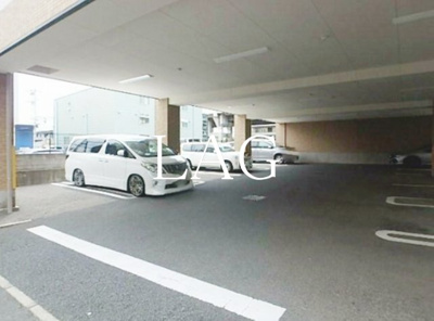 【駐車場】 | ＬＥＯ伍拾伍番館 | 駐車場です。