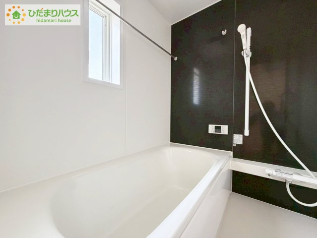 いわき市錦町第32　新築戸建　2号棟の浴室|今日も１日お疲れさまでした。広いお風呂で疲れを癒してください、、、♡