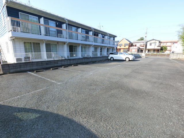 【駐車場】