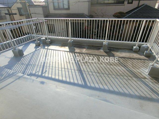 潮見台マンションのバルコニー