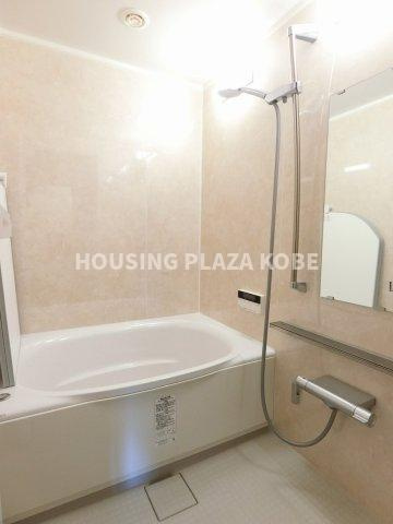 潮見台マンションの浴室