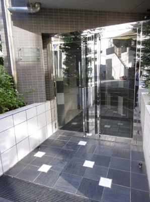 【エントランス】 | ルリオン神楽坂