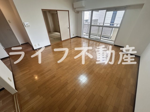 イーストマンションのトイレ|ゆったりとした空間のトイレです