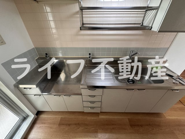 イーストマンションのキッチン|使いやすいキッチンです