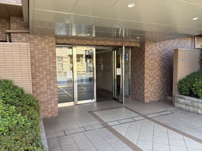 【エントランス】 | サンメゾン寝屋川