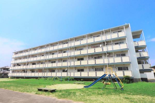 ビレッジハウス尾上1号棟の外観