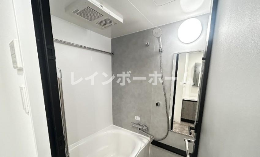 クレストコート東陽町の浴室|※別部屋参照写真となります。
