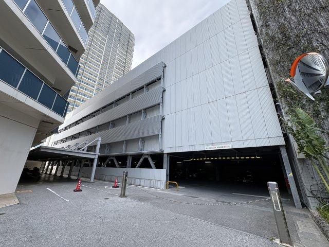 RYU:X TOWER The WESTの駐車場|平置き駐車場・自走式駐車場