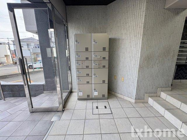 パールマンションのエントランス|ゆとりのあるエントランスです