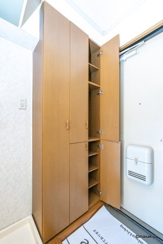ソレイユ長野の玄関