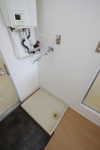 【設備】 | グリーンハイツ山中 | 室内洗濯機置場