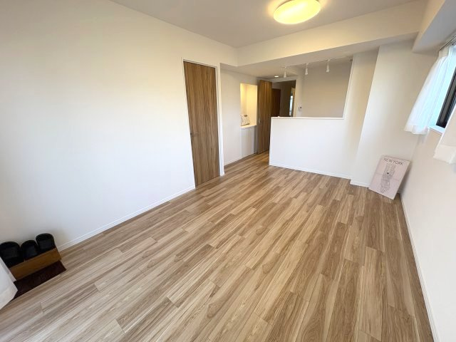 戸田公園第3ローヤルコーポの居間・リビング