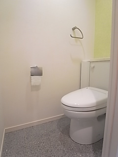 プレジール三ノ宮Ⅱのトイレ